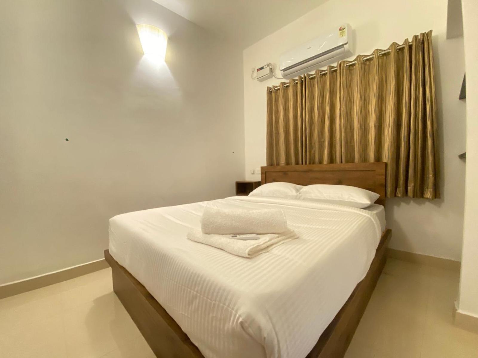 La Paradise Residency - Tie Hotels & Resorts ปอนดิเชอรี ภายนอก รูปภาพ